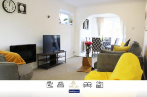 4 BR House With Parking Near City Centre By Trinity Stays Short Lets & Serviced Accommodation Cambridge